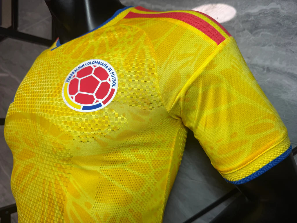 TRICOLOR ELITE